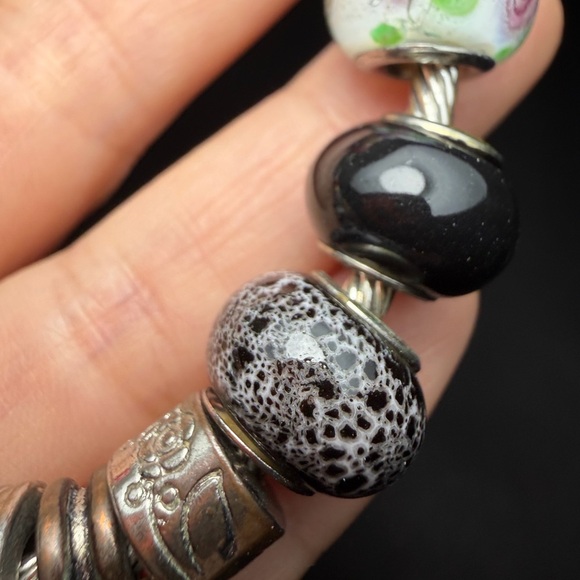 European-Style Assorted Bead Charm Bracelet with Peace Sign - Picture 6 of 10